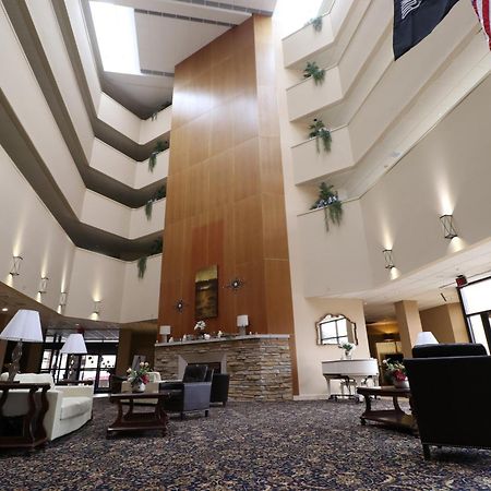 Hotel Mead Resorts & Conventions Center Wisconsin Rapids Exteriör bild