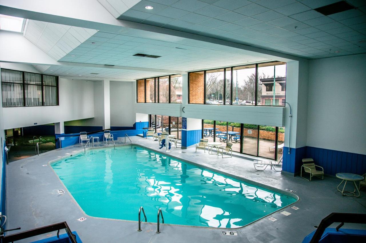 Hotel Mead Resorts & Conventions Center Wisconsin Rapids Exteriör bild