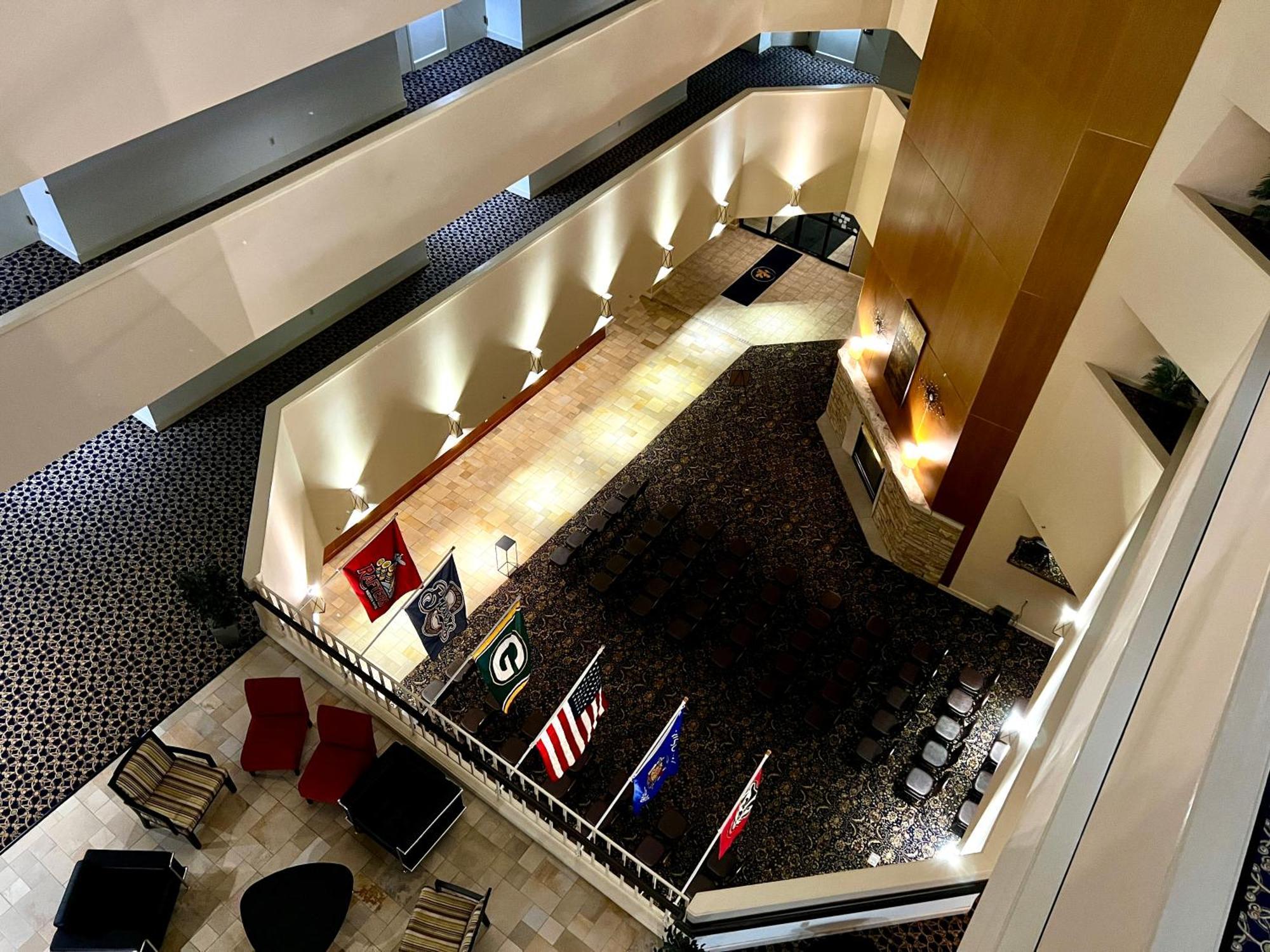 Hotel Mead Resorts & Conventions Center Wisconsin Rapids Exteriör bild