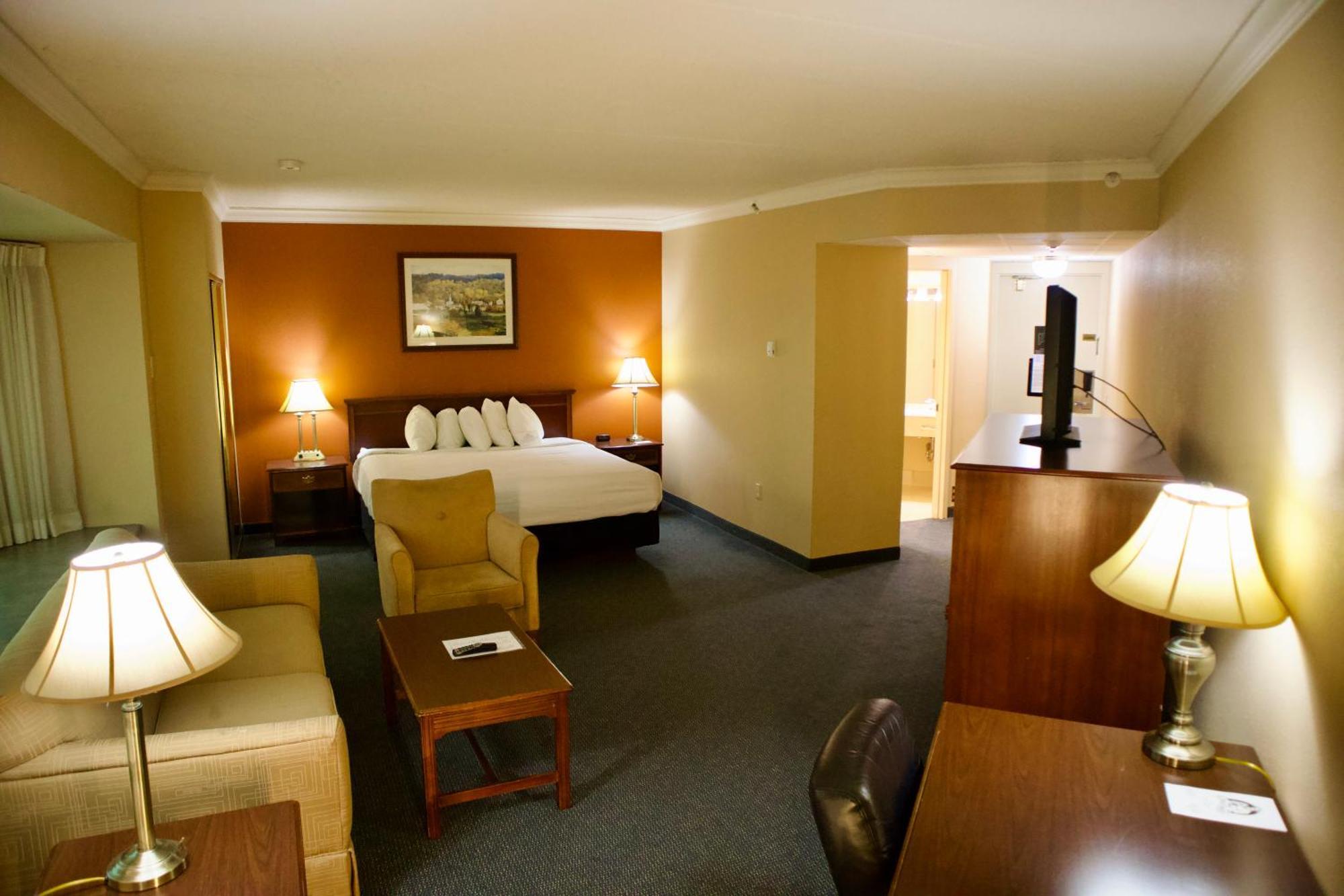 Hotel Mead Resorts & Conventions Center Wisconsin Rapids Exteriör bild