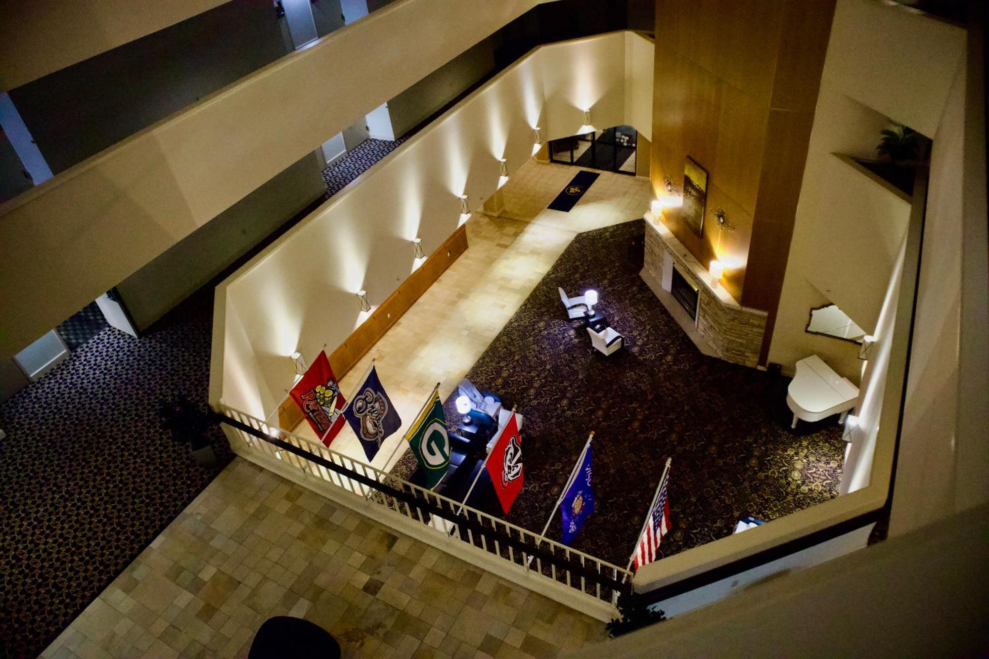 Hotel Mead Resorts & Conventions Center Wisconsin Rapids Exteriör bild