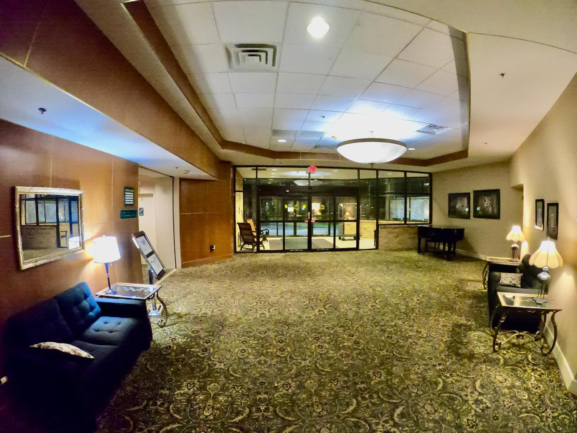 Hotel Mead Resorts & Conventions Center Wisconsin Rapids Exteriör bild