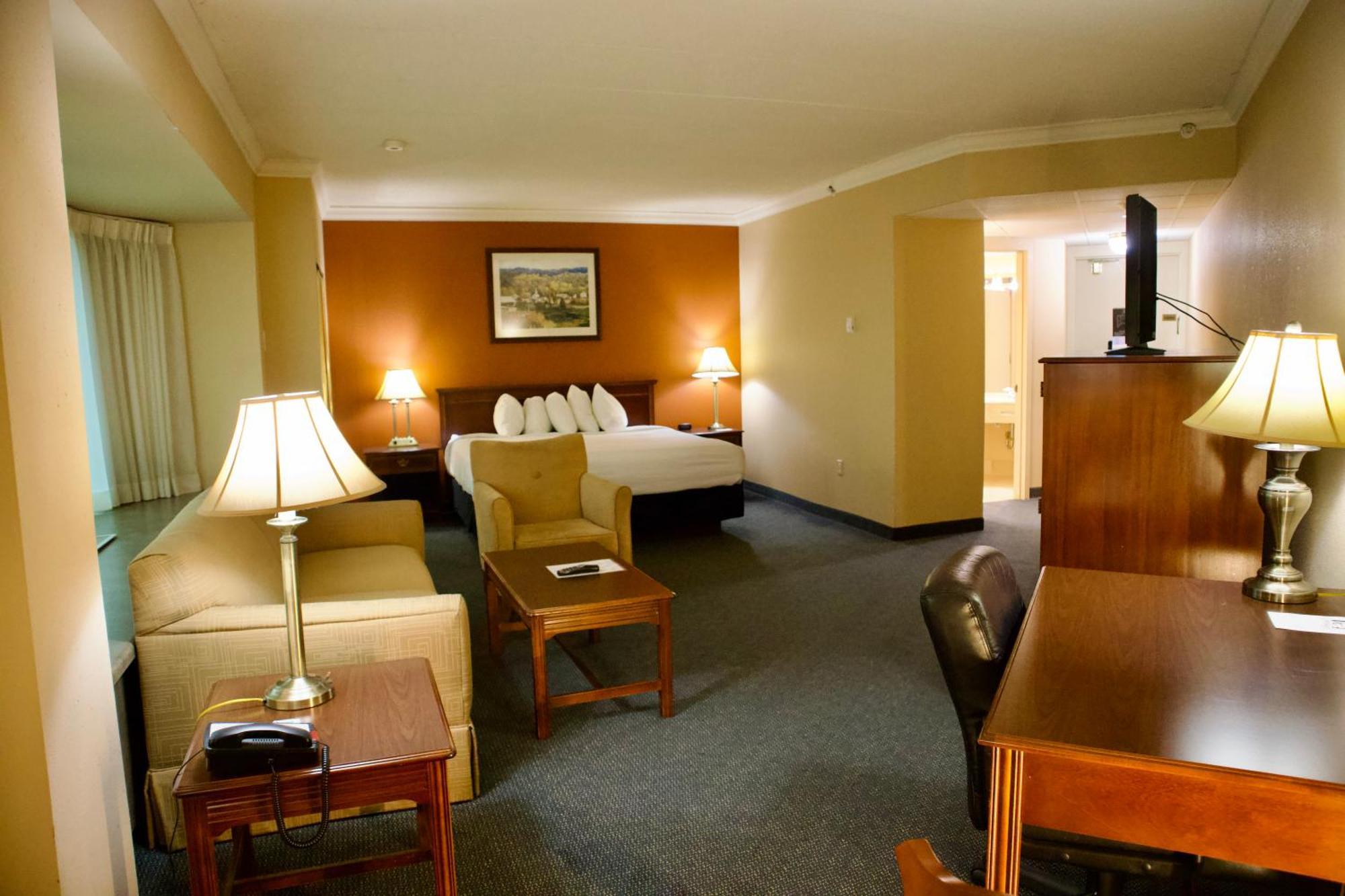 Hotel Mead Resorts & Conventions Center Wisconsin Rapids Exteriör bild