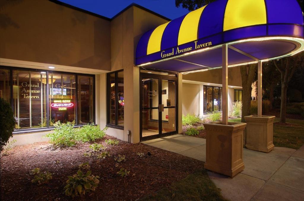 Hotel Mead Resorts & Conventions Center Wisconsin Rapids Exteriör bild