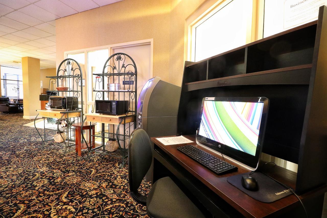 Hotel Mead Resorts & Conventions Center Wisconsin Rapids Exteriör bild